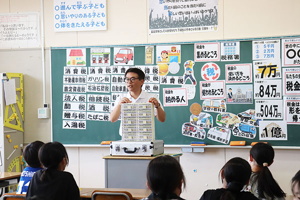 西郷村立米小学校